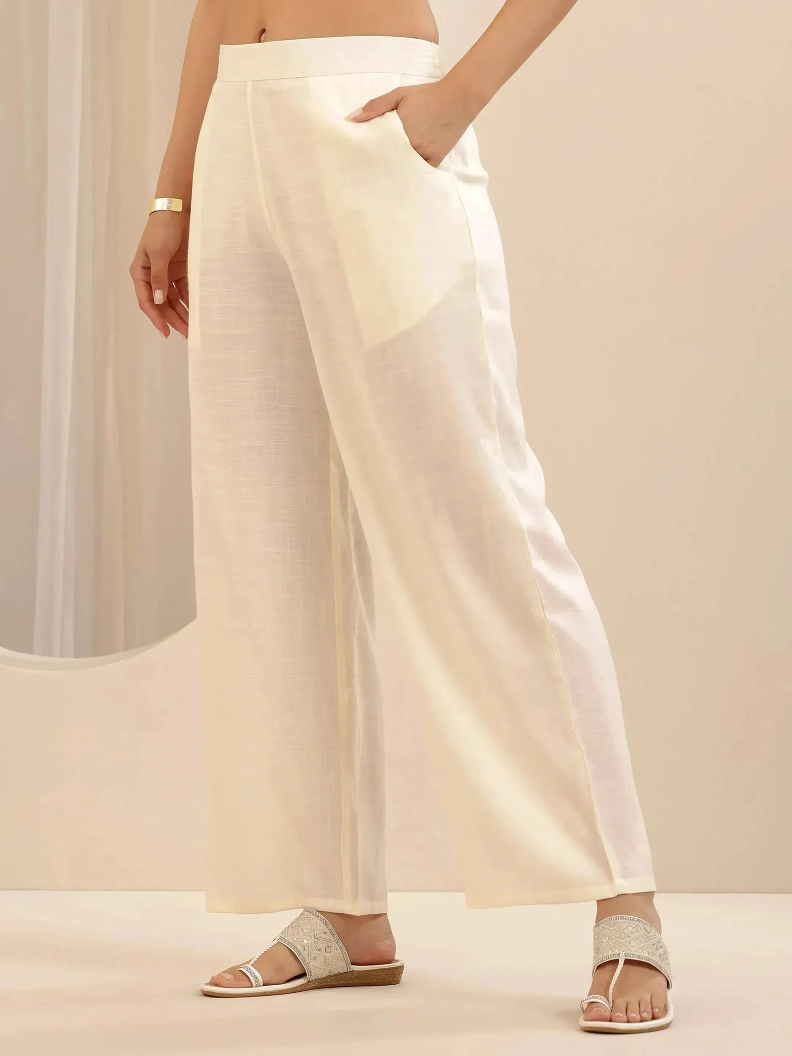 Yellow Printed Cotton Blend Straight Suit Set With Dupatta - Image 6