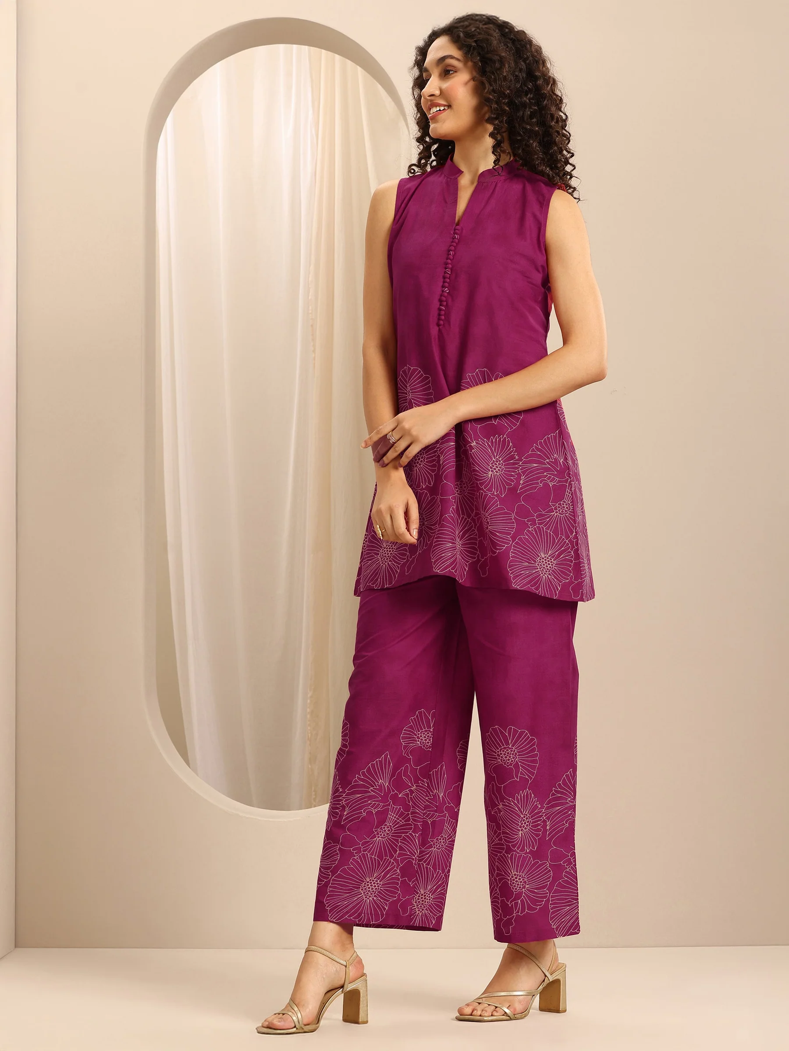 Pink Printed Cotton Blend A-line Kurta Co-Ords Sets - Image 3