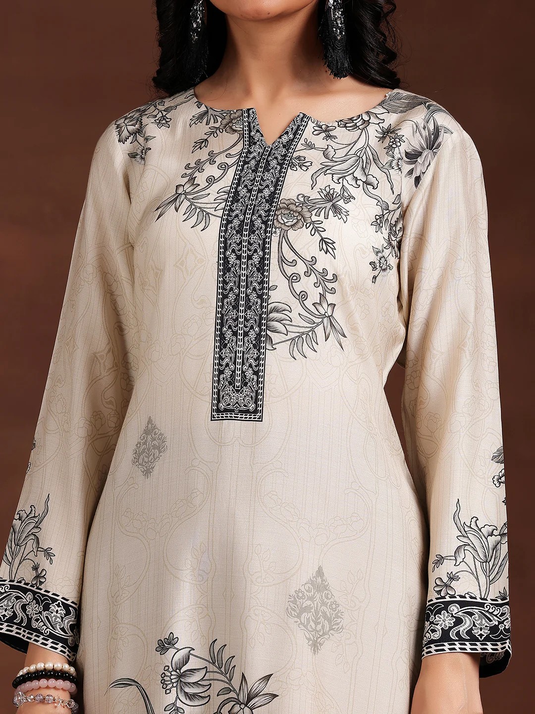 Monochrome Printed Silk Blend Straight Suit With Dupatta - Image 5