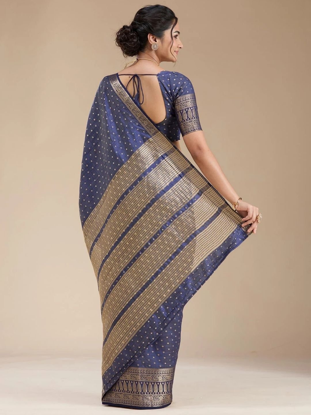 Navy Blue Kanjivaram Silk Saree - Image 2