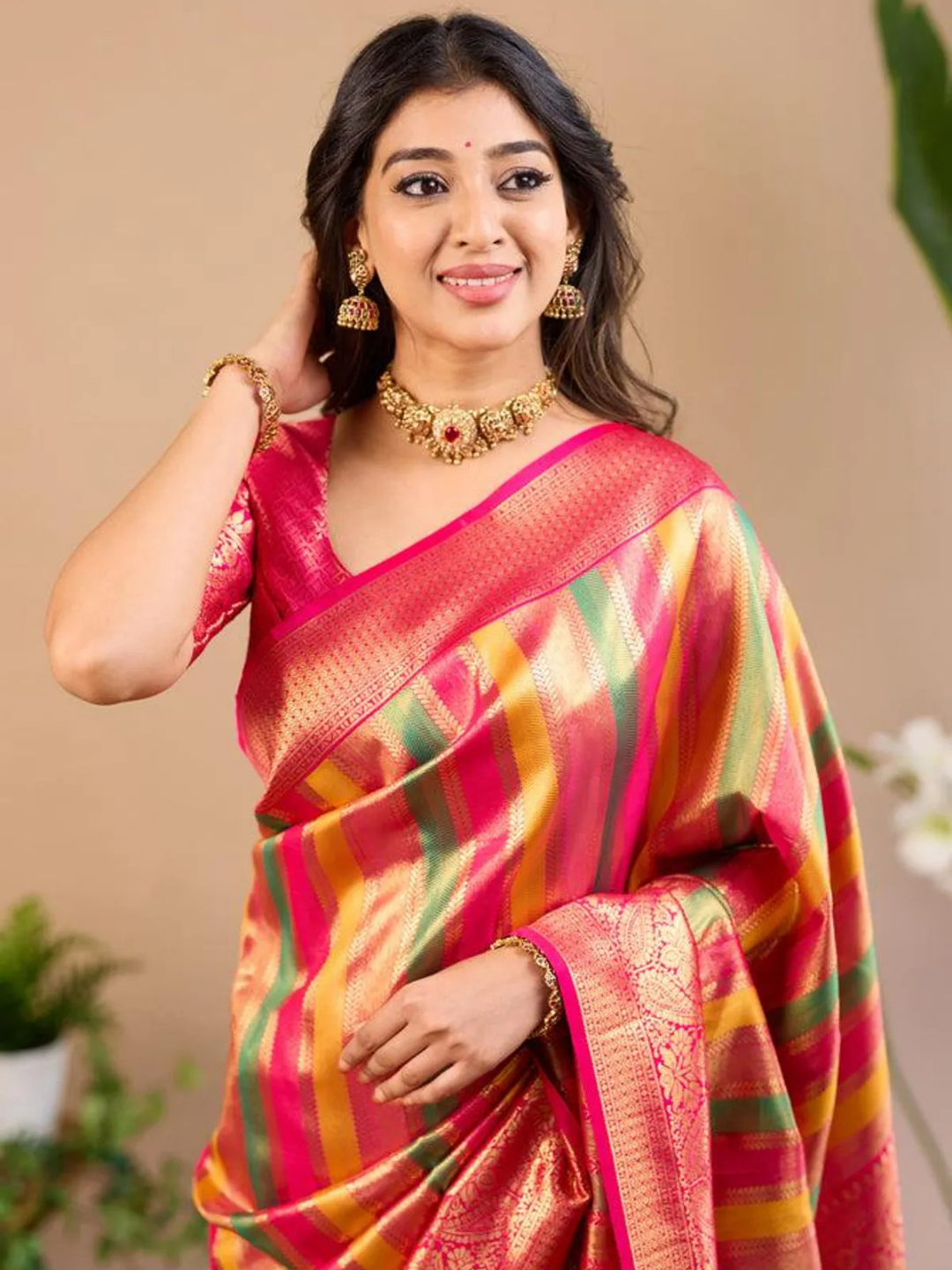 Rang Mahal Silk Saree - Image 3