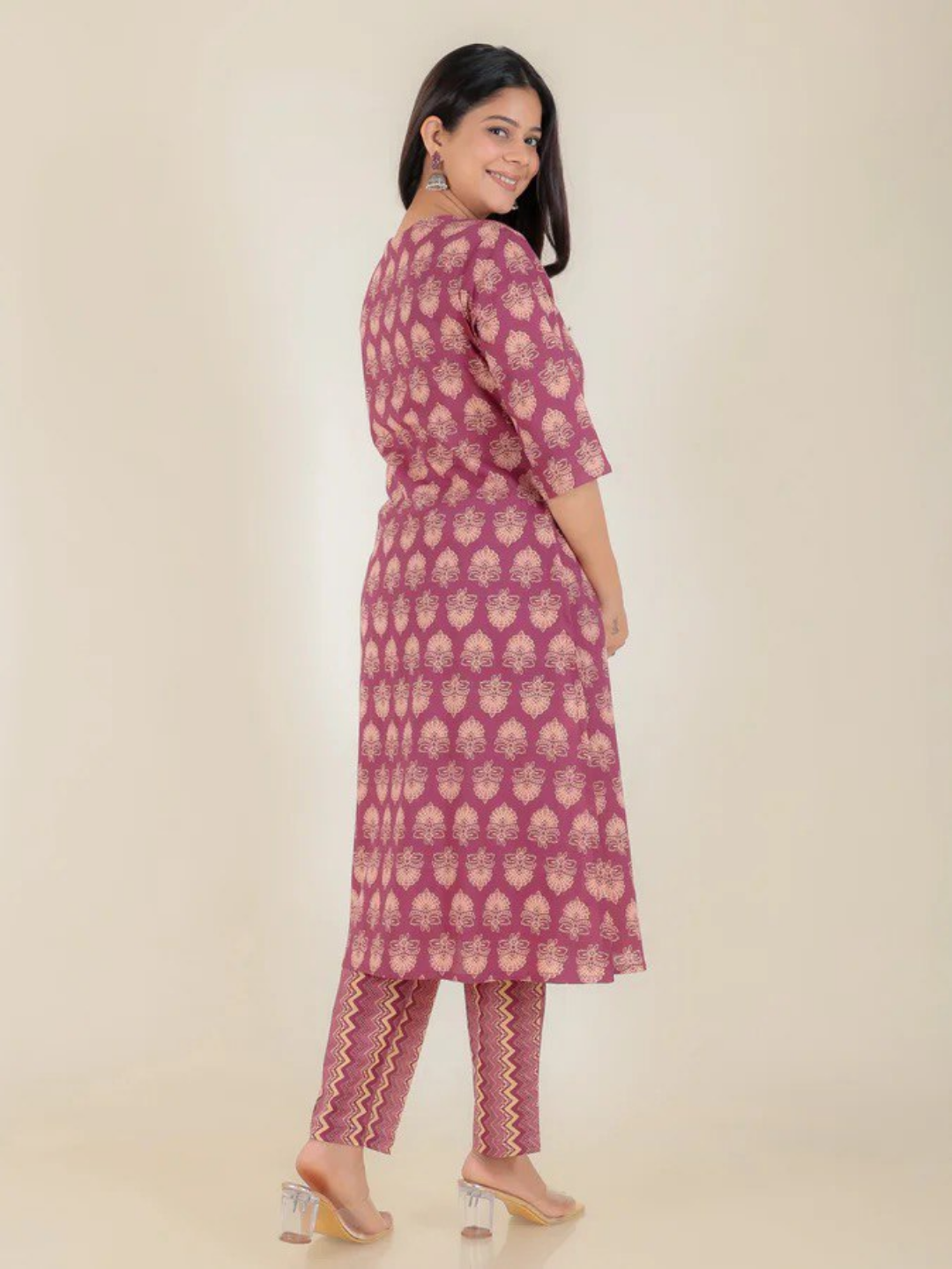 Burnt Pink Floral Cotton Kurta Set - Image 4